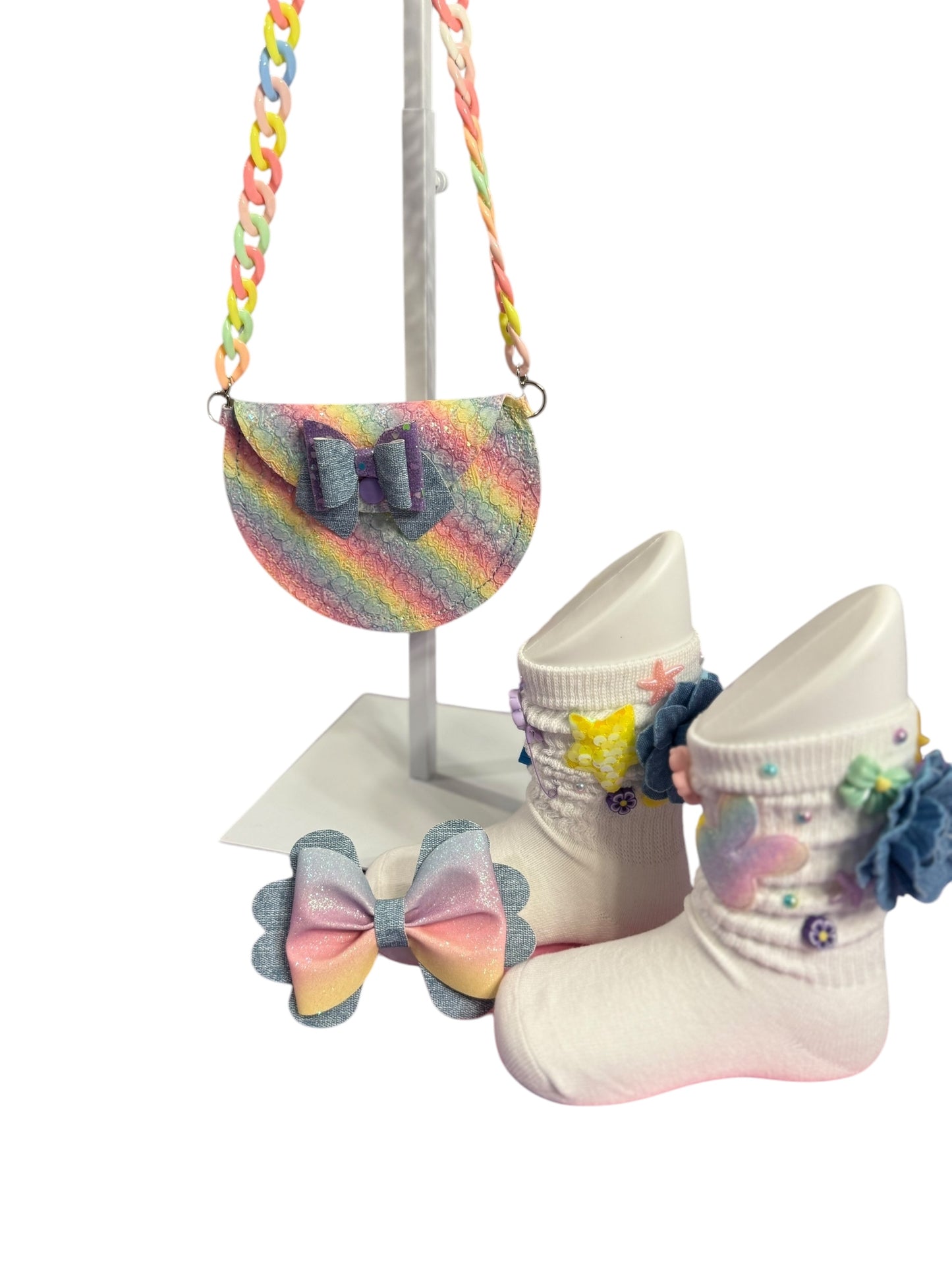 5” rainbow sparkle scalloped pinch bow